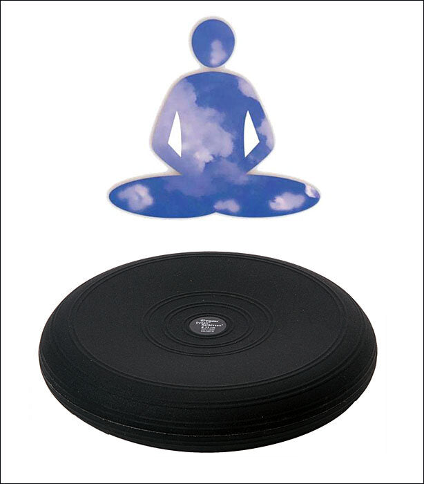 Silhouette einer sitzenden Person mit Wolken im Inneren, über einem schwarzen Schallplatten-ähnlichen Objekt.
