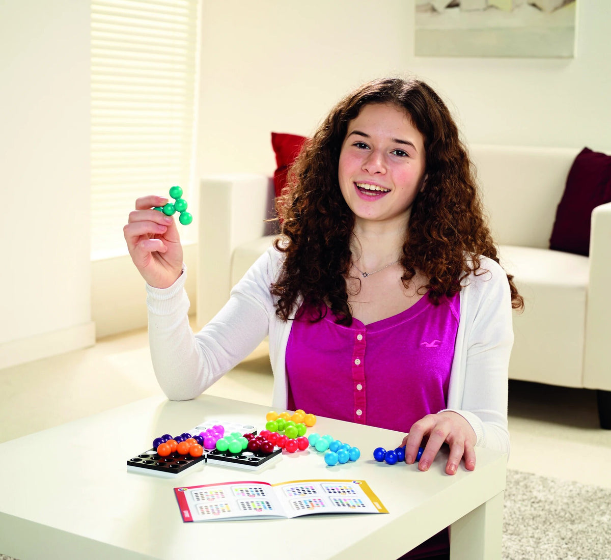 Quadrillion. Magnetisches Logikspiel mit variablen Spielfeldern