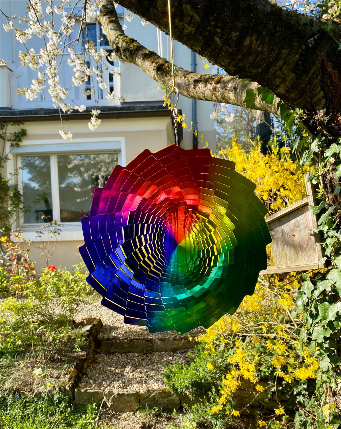 Windspiel Kinetic Art 3D Regenbogen.