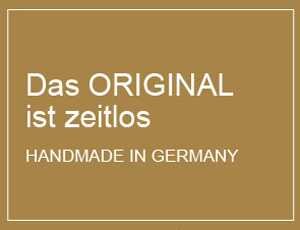 Beige Hintergrund mit weißen Texten: "Das ORIGINAL ist zeitlos, HANDMADE IN GERMANY".