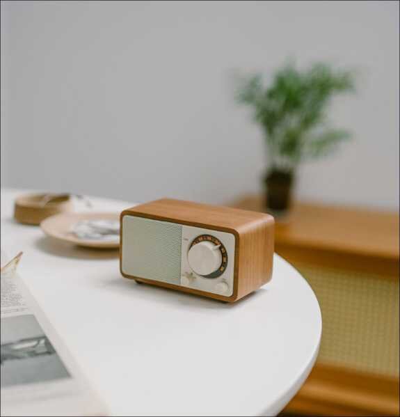 SANGEAN WR-7 Plus Kirschholz: Mini Radio und Bluetooth-Speaker