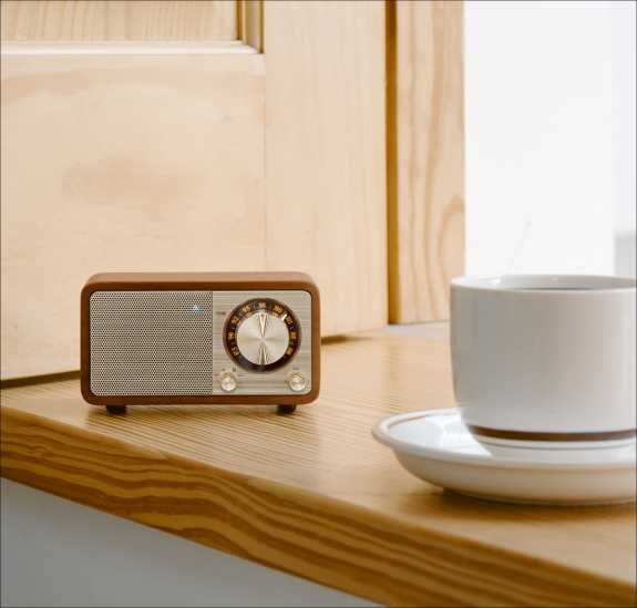 SANGEAN WR-7 Plus Walnuss: Mini Radio und Bluetooth-Speaker