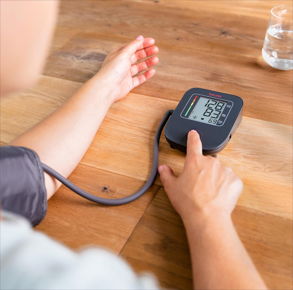 Beurer BM 23 Oberarm-Blutdruckmessgerät