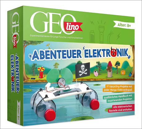 Bunte Spielbox "Abenteuer Elektronik" mit Wasserfahrzeug, Wasser, Bäumen, Piratensymbol und Text auf der Verpackung.