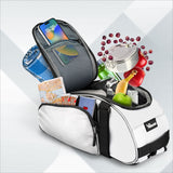 Reisetasche mit Lebensmitteln, Smartphone, Mappe, Schlüssel, Kopfhörer, Medikamente, Handtuch und andere Gegenstände.