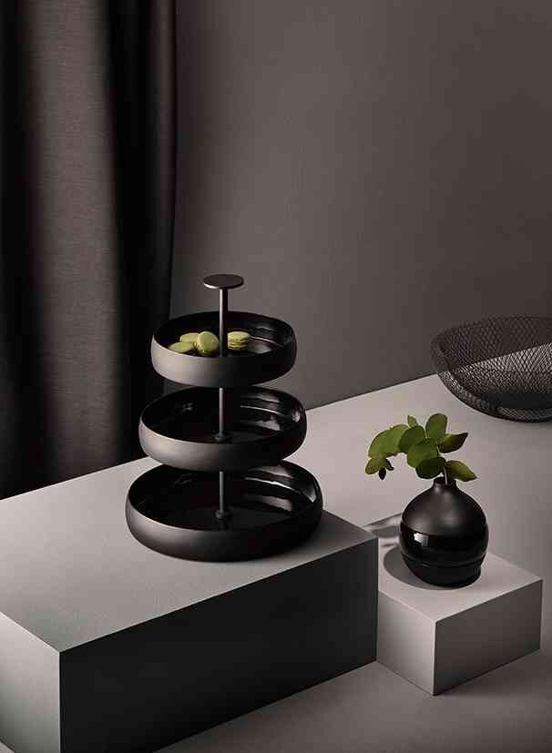 NEGRETTO Etagere. Philippi Design.