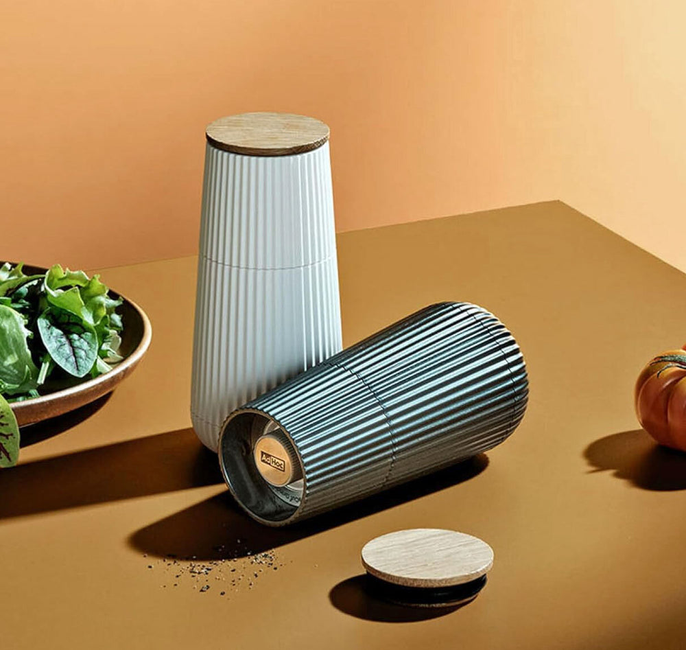 SCAPE Pfeffer- und Salzmühlen-Set. Hell- und dunkelgrün