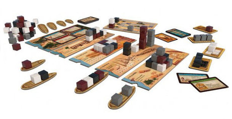 Brettspiel mit Karten, Spielsteinen, Holzfiguren und Spielbögen auf weißem Hintergrund.