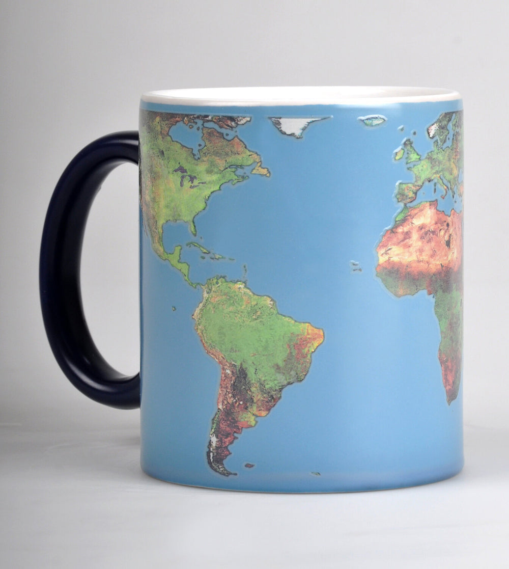 Magische Tasse - Die Erde bei Tag und Nacht